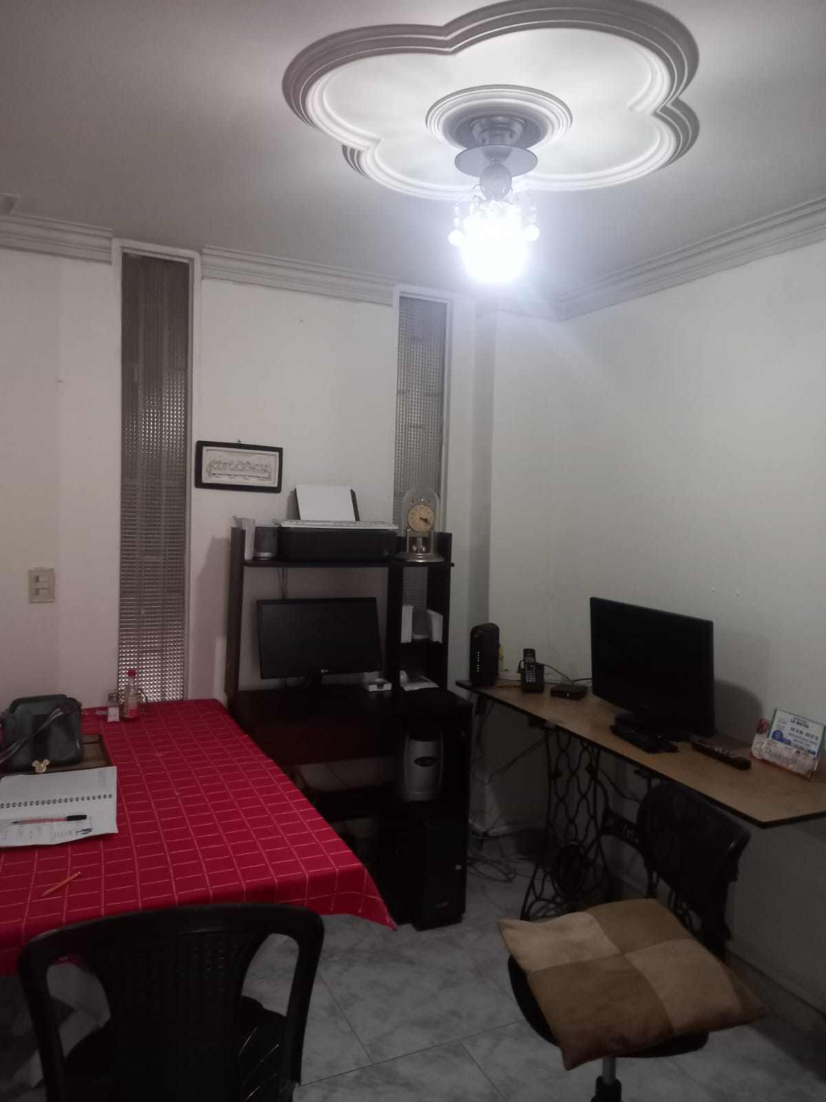 Apartamento segundo piso en La Castellana
